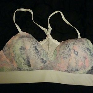 NWT Victoria Secret bra